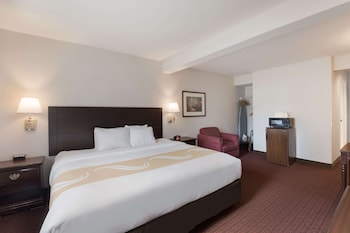quality inn grand suites bellingham