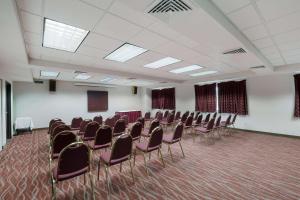 quality inn grand suites bellingham