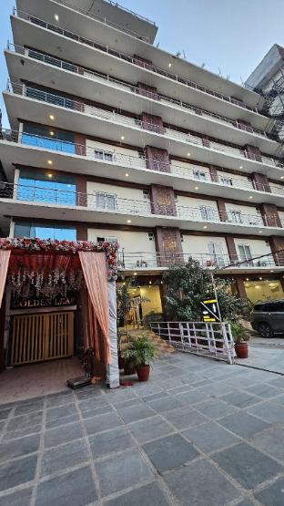 hotel aarkay palace