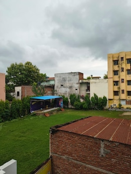 varuna palace varanasi