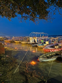 varuna palace varanasi