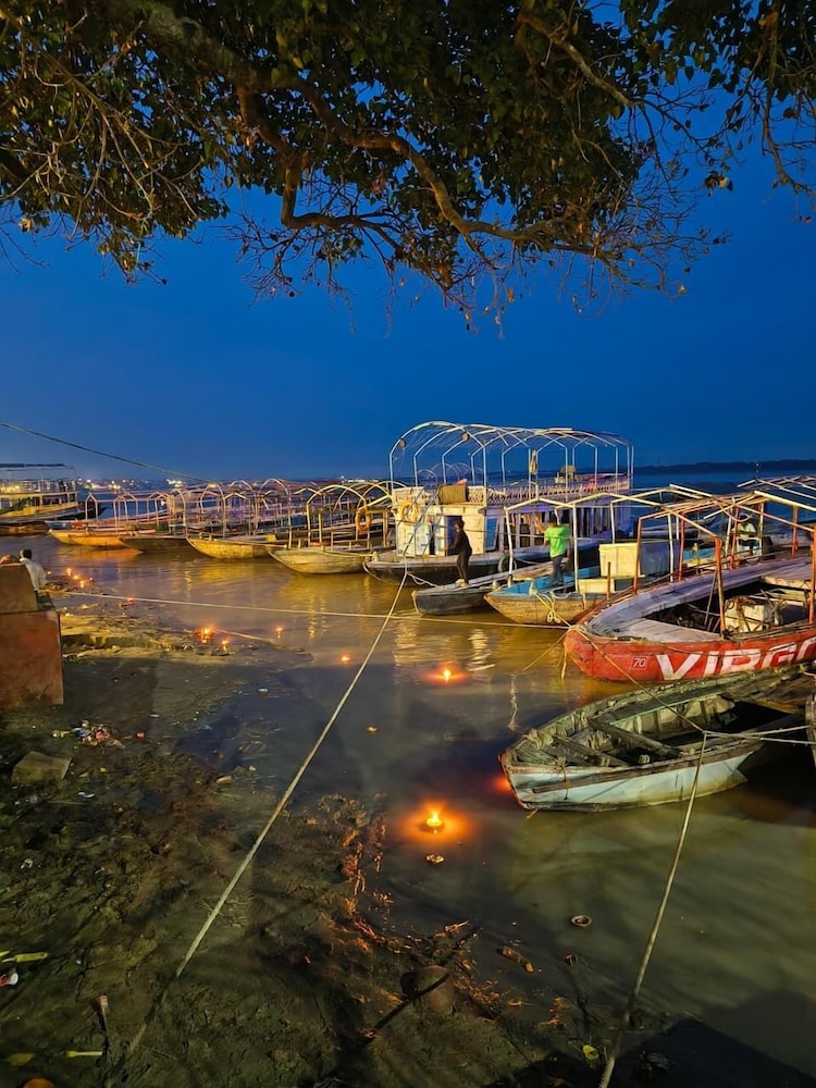 varuna palace varanasi