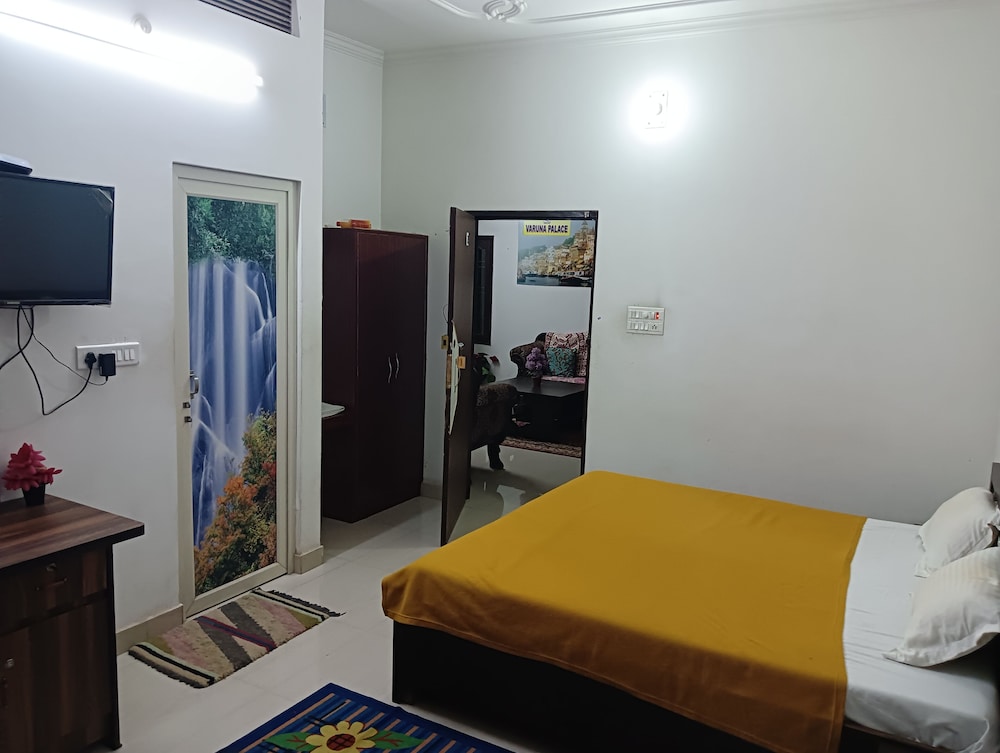 varuna palace varanasi