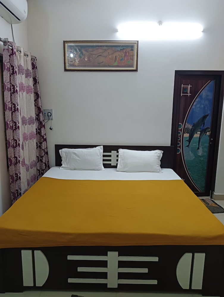 varuna palace varanasi