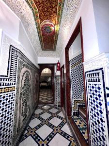 fes