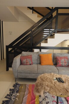 unwnd flats dumaguete