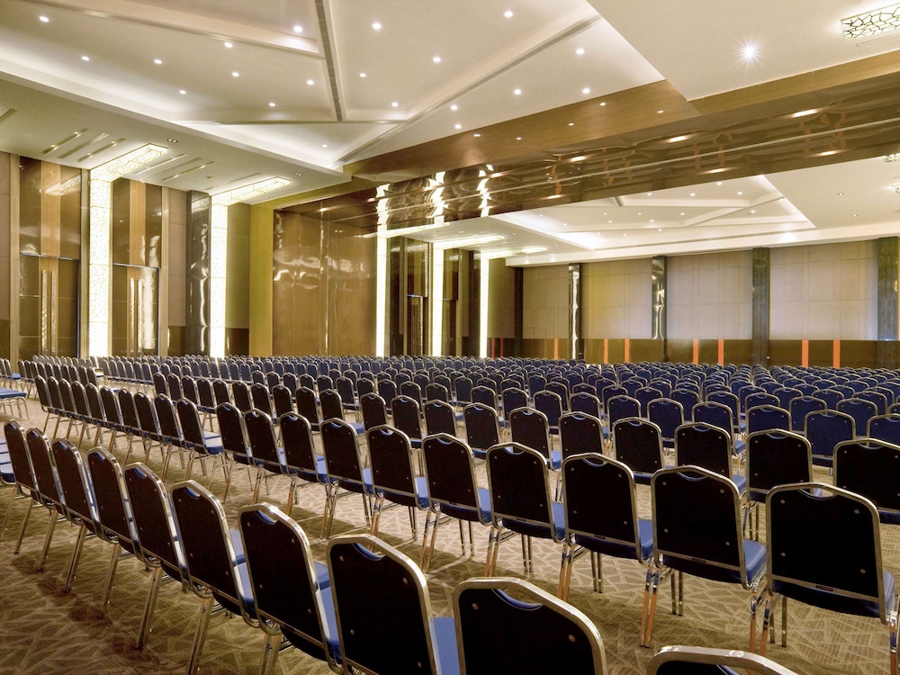 novotel bangka hotel and convention centre