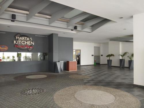 mont kiara professional service suite by mihomes