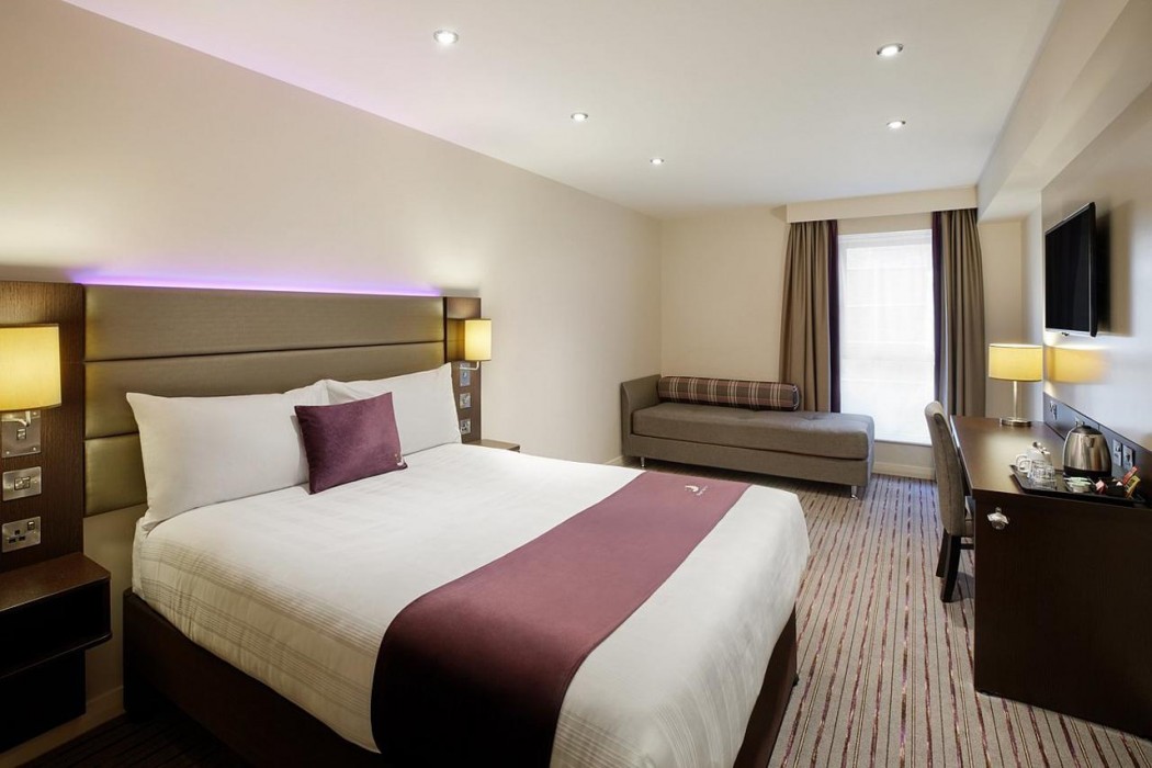 premier inn london new southgate