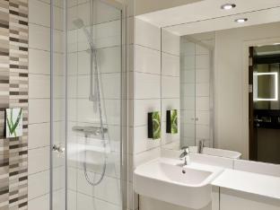 premier inn london new southgate