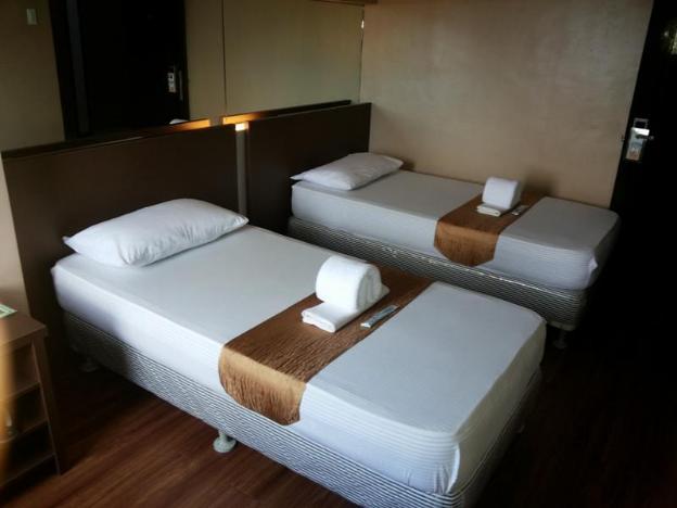 dg budget hotel salem