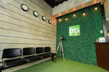 dg budget hotel salem