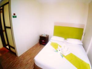 dg budget hotel salem