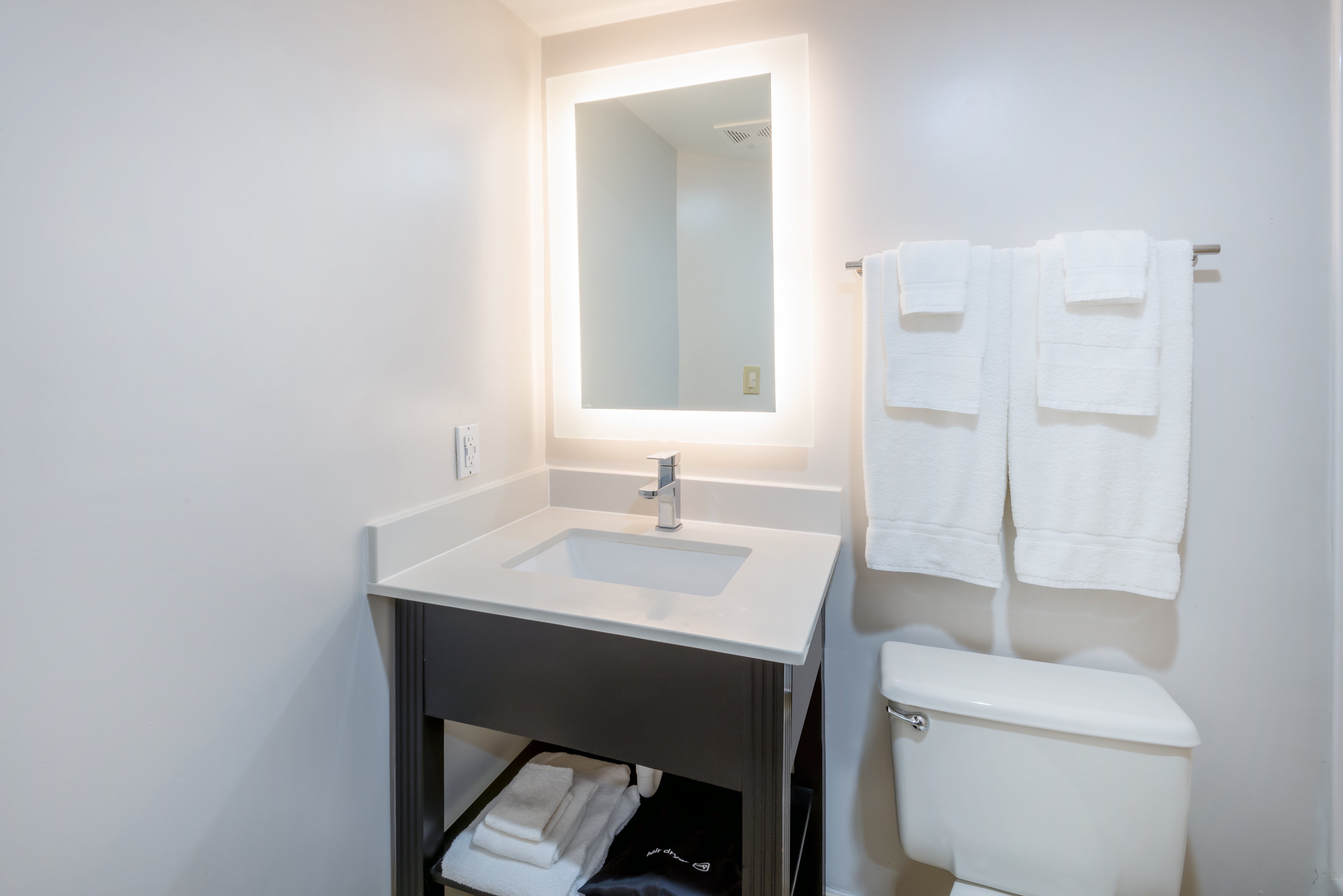 holiday inn express philadelphia ne bensalem an ihg hotel