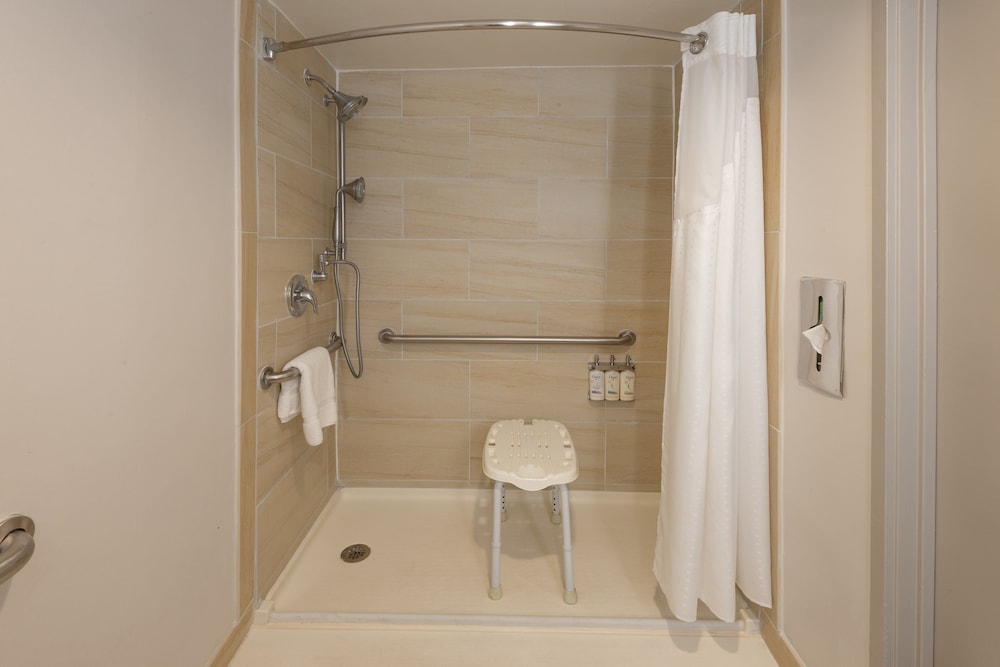 holiday inn express philadelphia ne bensalem an ihg hotel