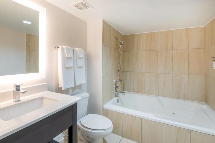 holiday inn express philadelphia ne bensalem an ihg hotel