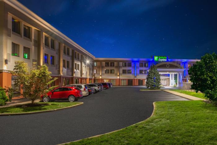 holiday inn express philadelphia ne bensalem an ihg hotel
