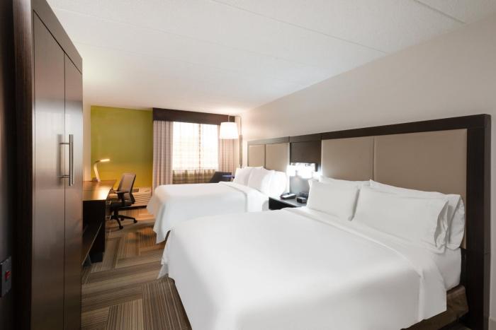 holiday inn express philadelphia ne bensalem an ihg hotel