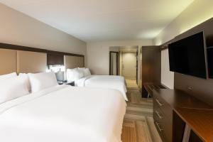 holiday inn express philadelphia ne bensalem an ihg hotel