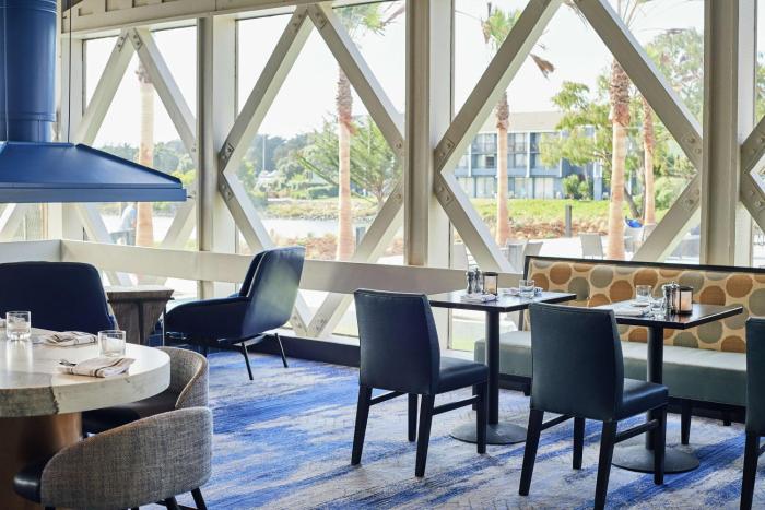 doubletree by hilton hotel berkeley marina
