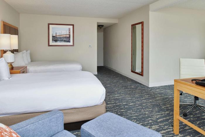 doubletree by hilton hotel berkeley marina
