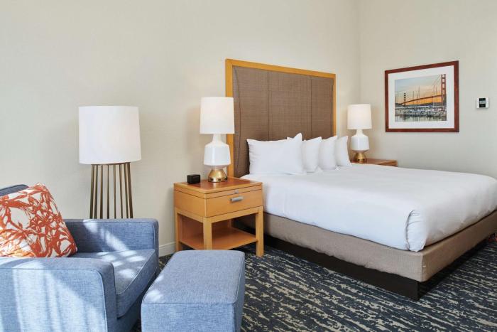 doubletree by hilton hotel berkeley marina