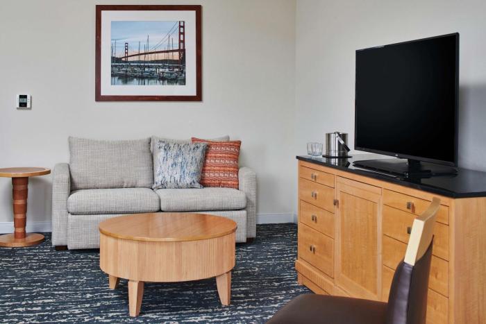 doubletree by hilton hotel berkeley marina