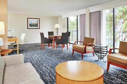 doubletree by hilton hotel berkeley marina