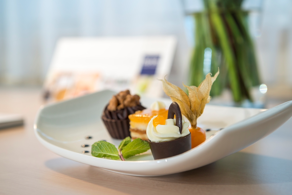 essential by dorint berlin adlershof