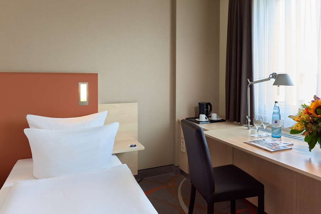 essential by dorint berlin adlershof