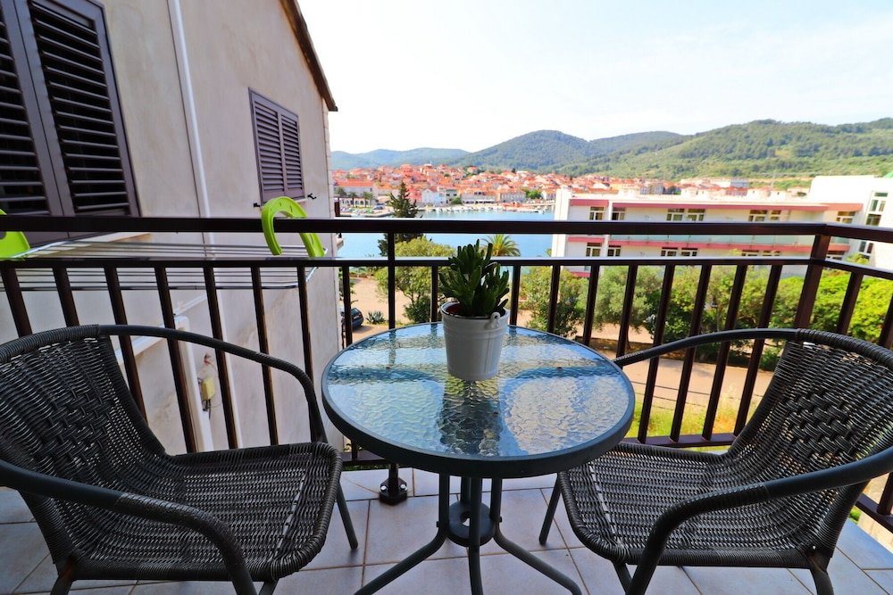 apartment josipa vela luka