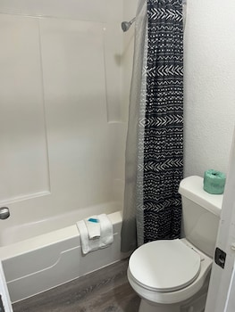 glen rose inn and suites