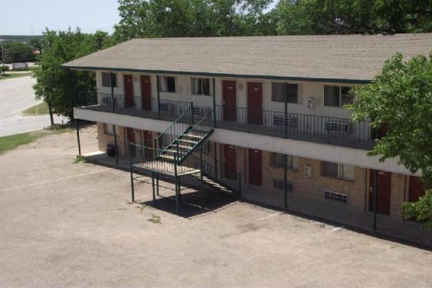 glen rose inn and suites