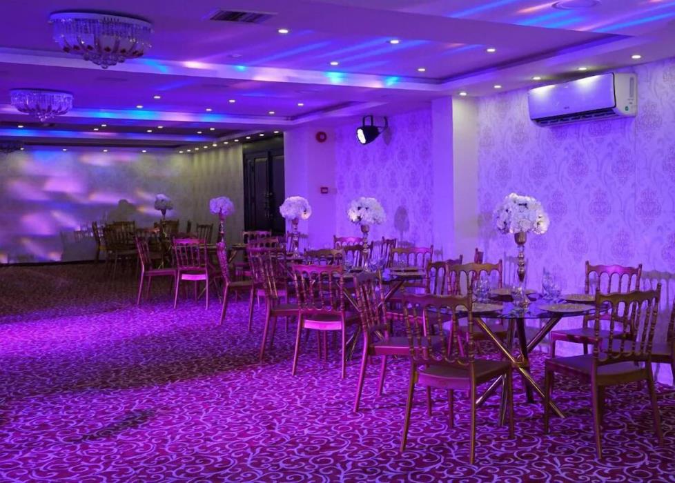 new merryland hotel