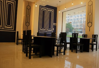new merryland hotel