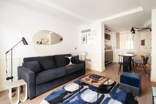 my maison in paris louvre