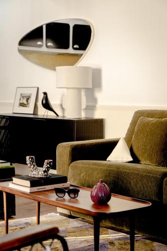 my maison in paris louvre