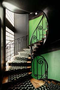 my maison in paris louvre