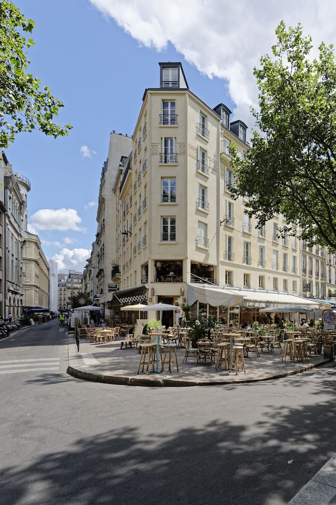 my maison in paris louvre