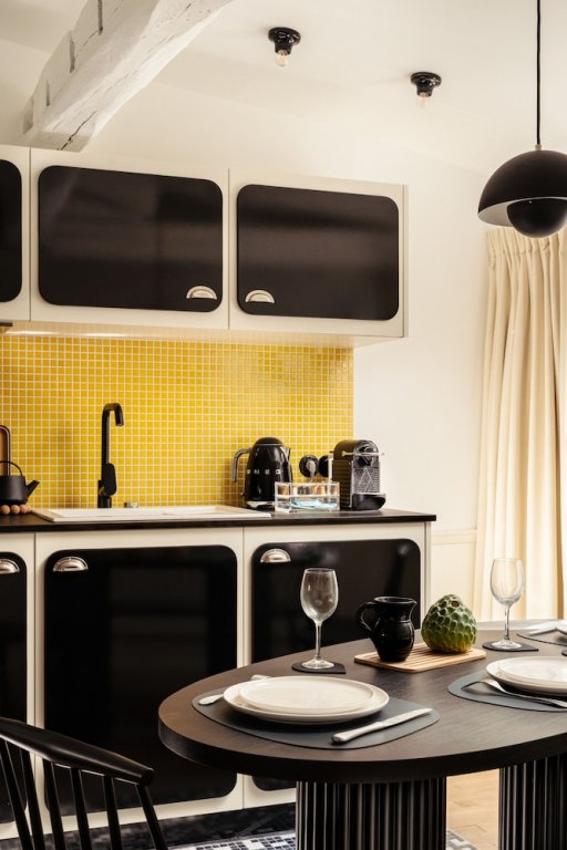 my maison in paris louvre