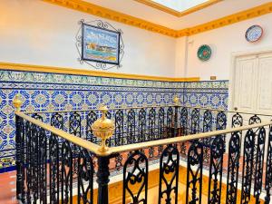 palace house hercules 92