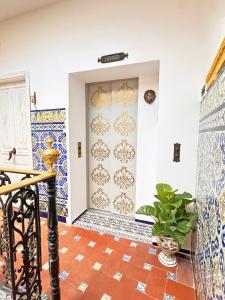 palace house hercules 92