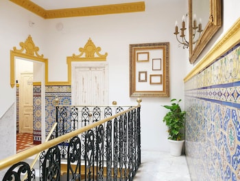 palace house hercules 92