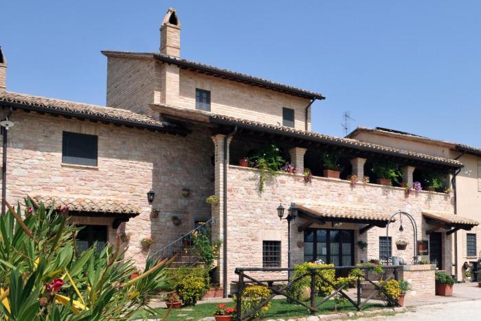 terre del cantico country house