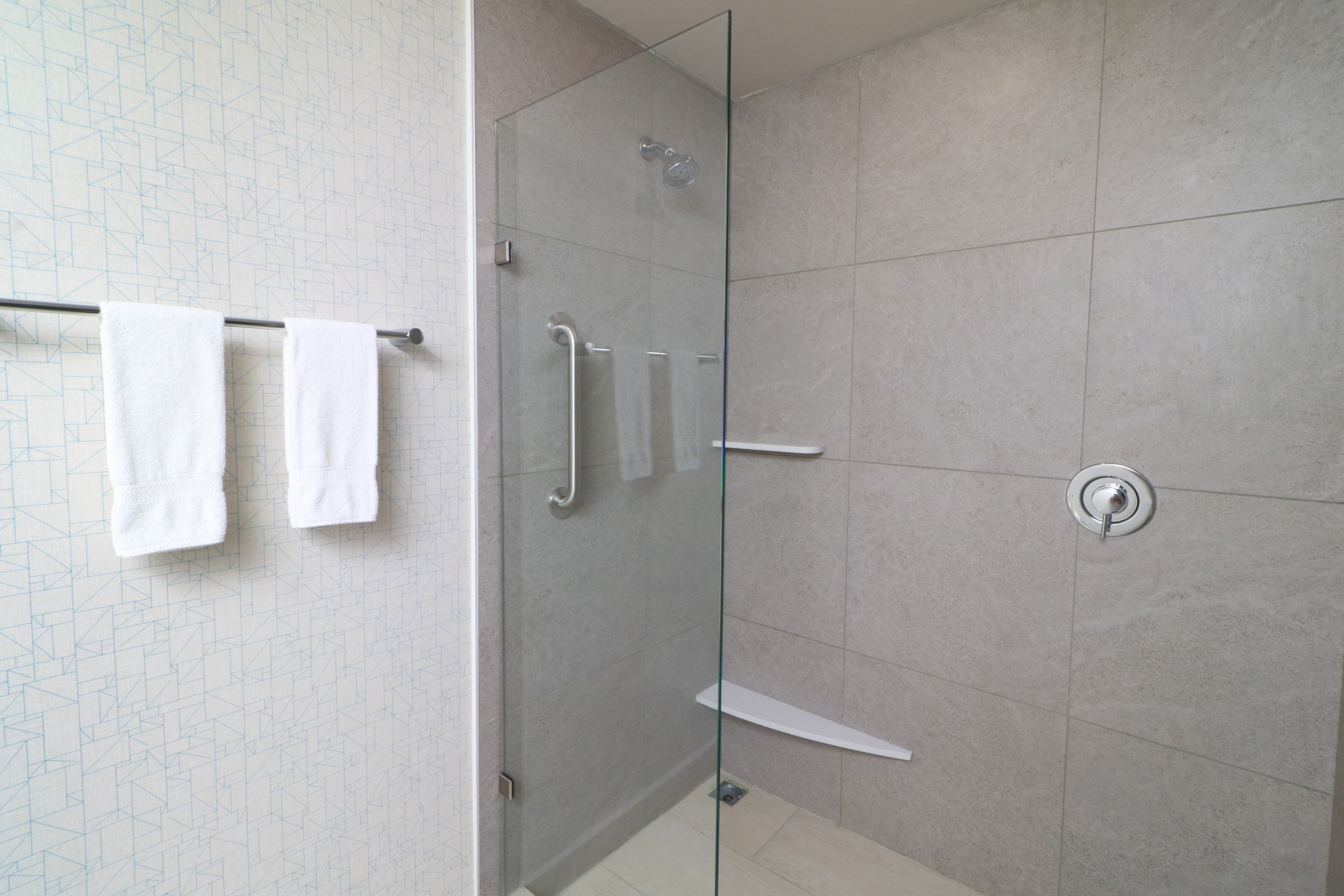 holiday inn express monterrey fundidora an ihg hotel