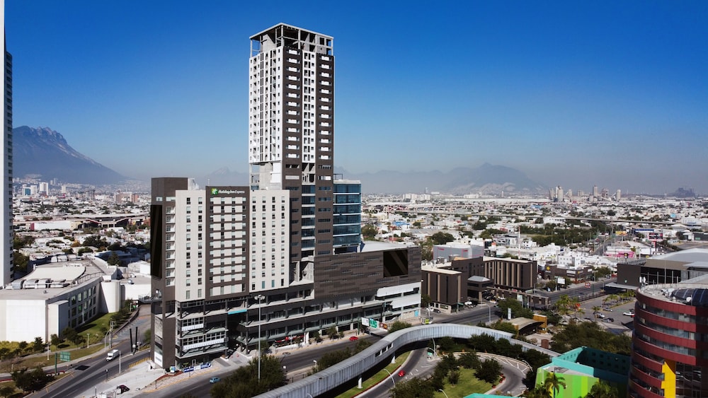 holiday inn express monterrey fundidora an ihg hotel