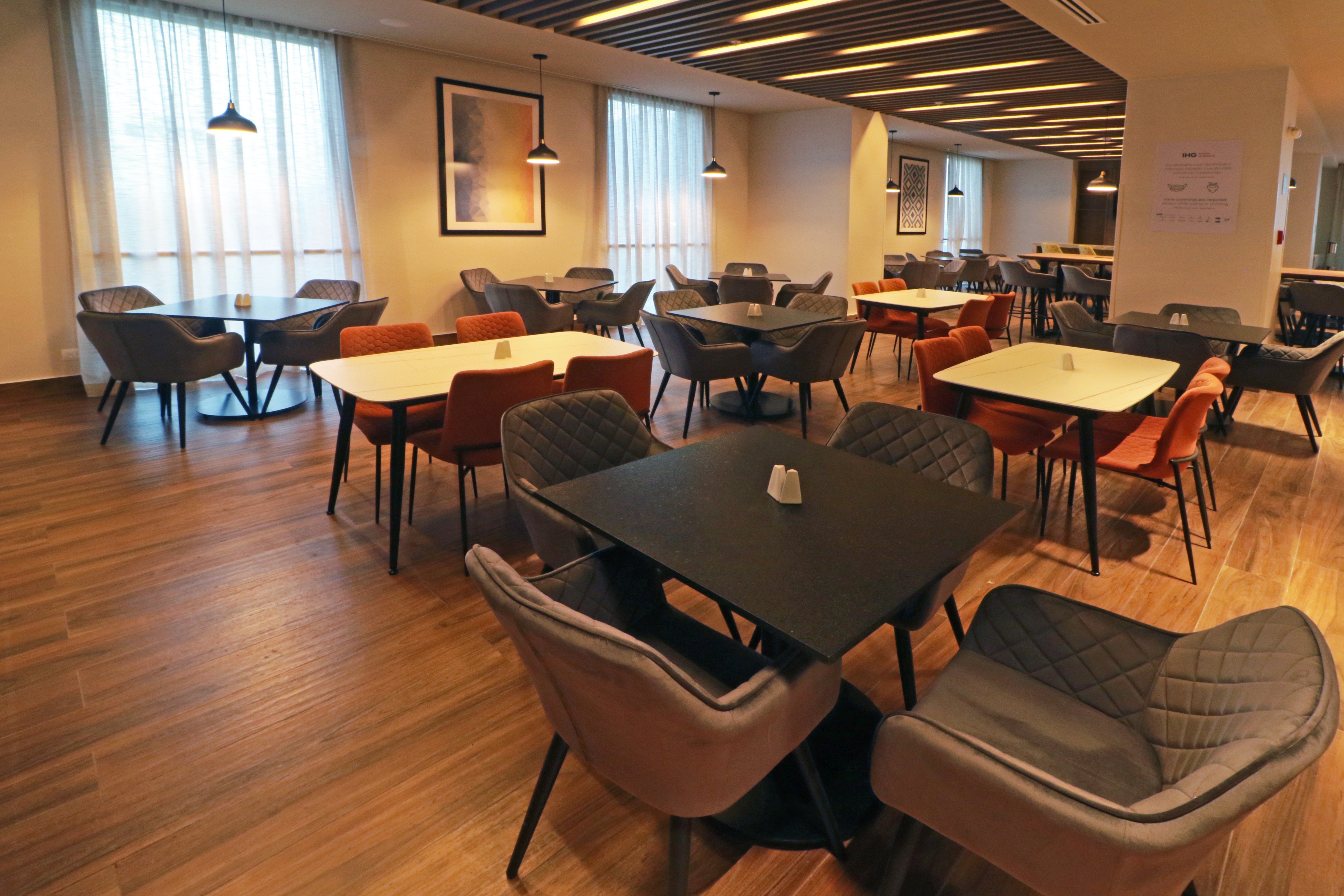 holiday inn express monterrey fundidora an ihg hotel