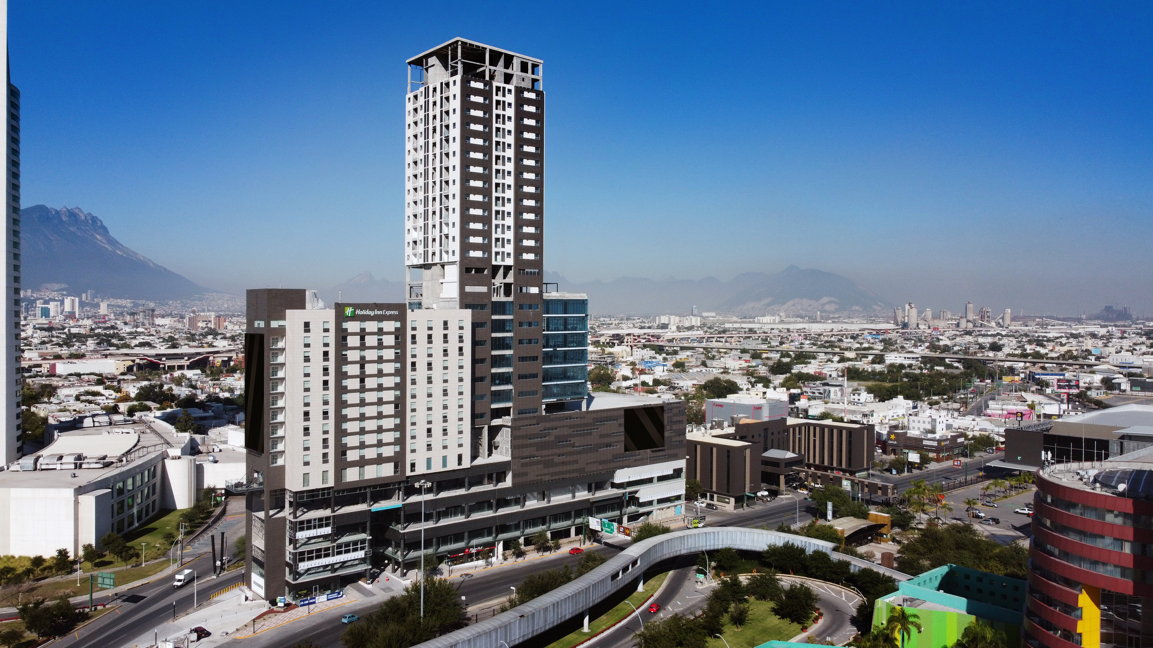 holiday inn express monterrey fundidora an ihg hotel