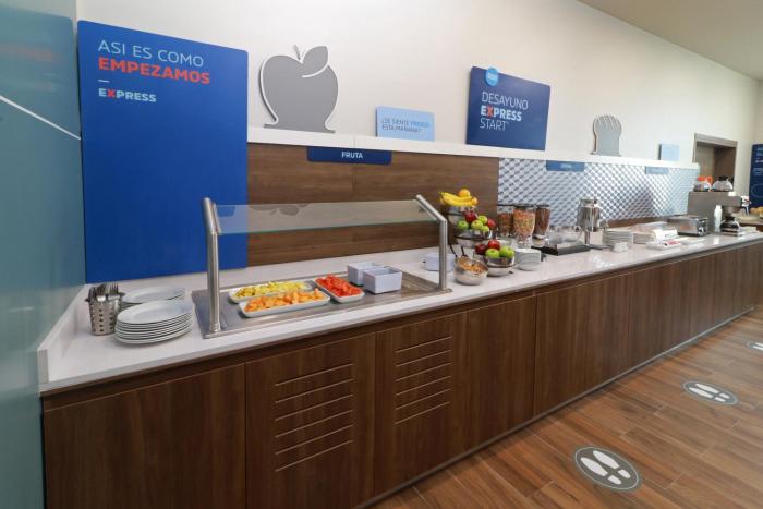 holiday inn express monterrey fundidora an ihg hotel
