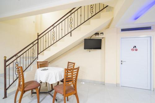 formerly reddoorz syariah near exit toll ciawi